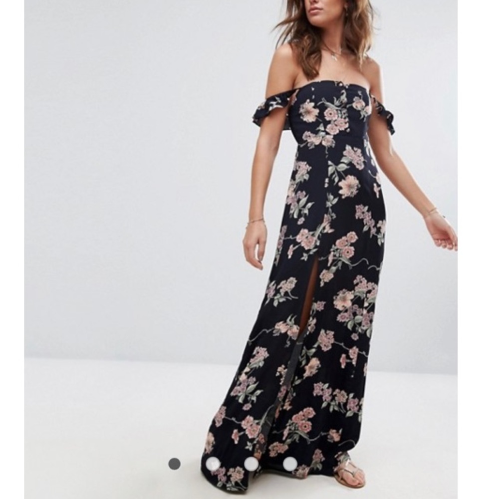 Flynn Skye Black Flora Dress Size 2